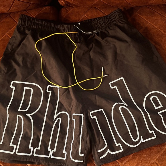 Rhode Logo Shorts - Picture 1 of 3